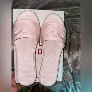 Valentino Platform Sculpted Poolside Mules in Rose Quartz-like new condition